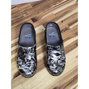 Dansko LT Pro Twisty Patent‎ Leather Women's Clog Size 36 US Size 5.5-6